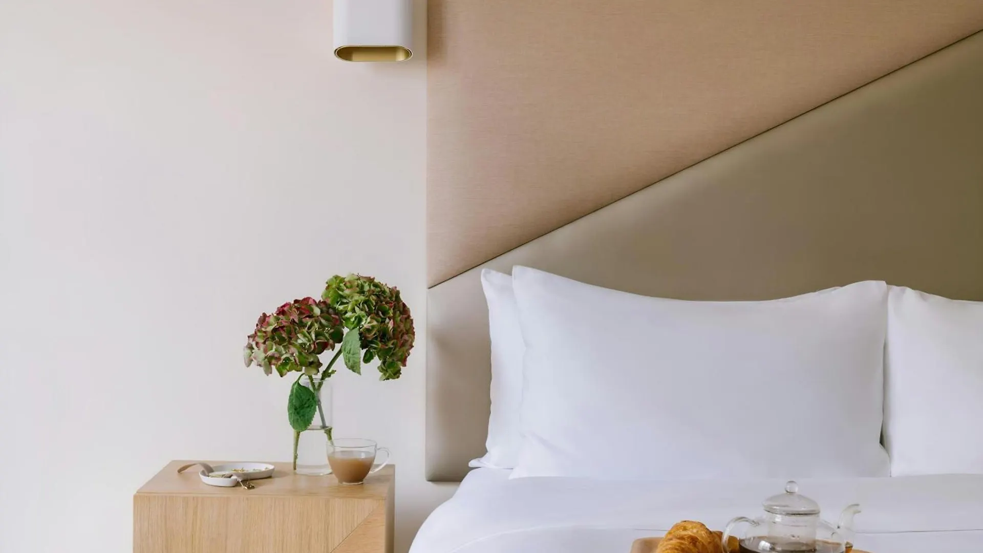 Atala Hotel Champs Elysees, Sonder By Marriott Bonvoy Paris